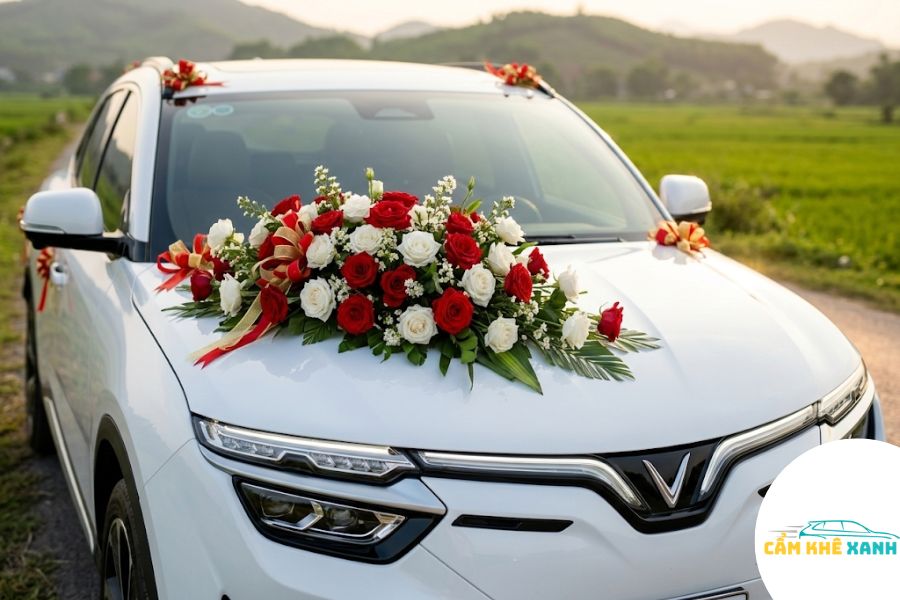 Cho thuê xe hoa xe cưới VinFast VF8 màu trắng sang trọng tại Cẩm Khê